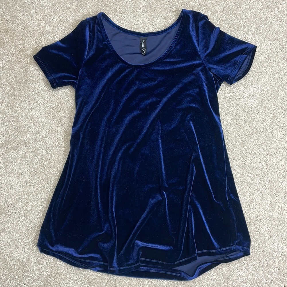 AGNES & DORA Velvet Everyday Tee Deep Navy